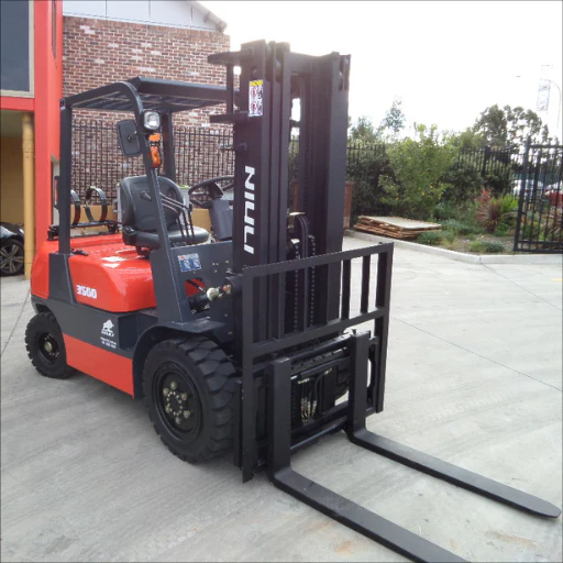 3.5Ton Dual Fuel Forklift - Image 3